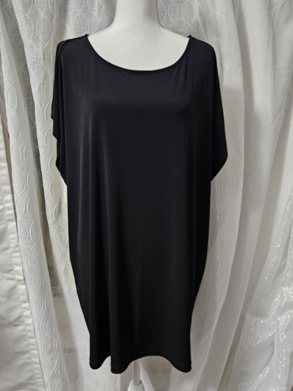 Susan Graver Women's Liquid Knit  Black Top - Dolman Style, Sleeveless 3X